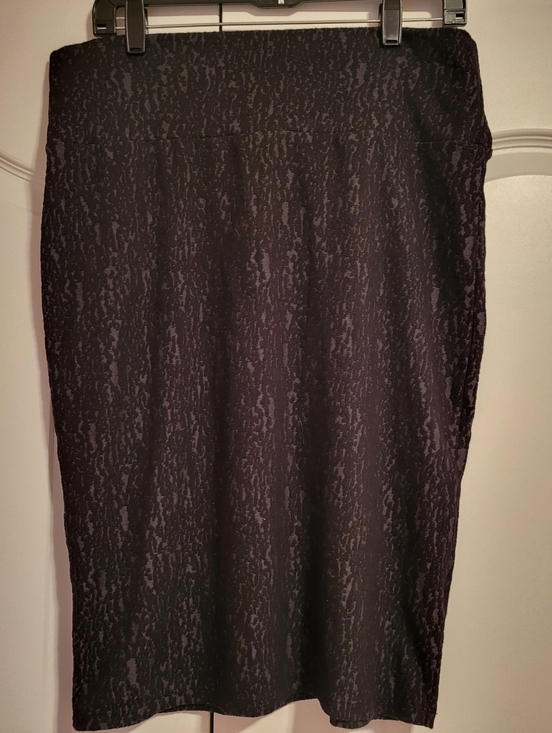 LuLaRoe Dresses & Skirts - LuLaRoe Stretchy Pencil Skirt